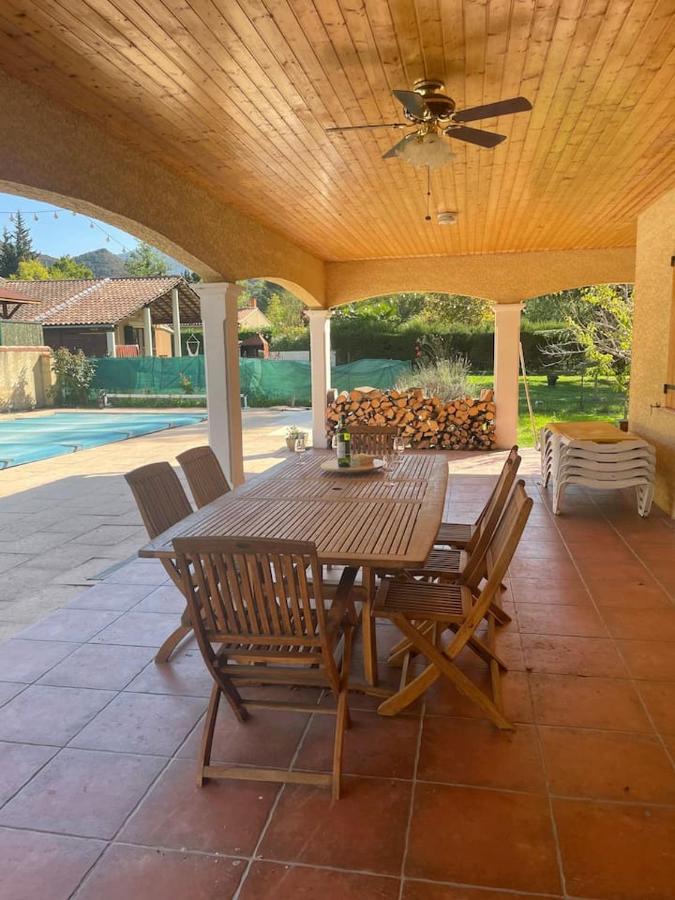 Villa With Pool Quillan